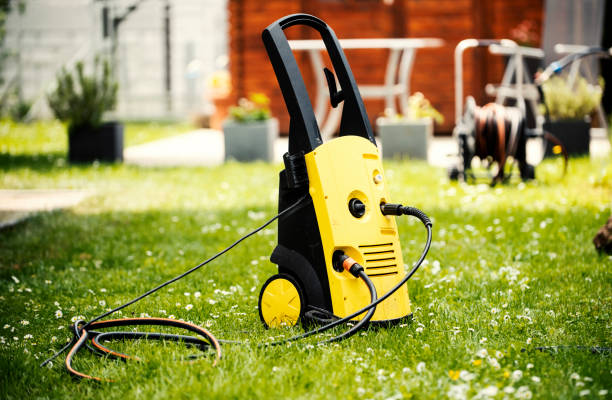 Best Driveway Pressure Washing  in Camas, WA